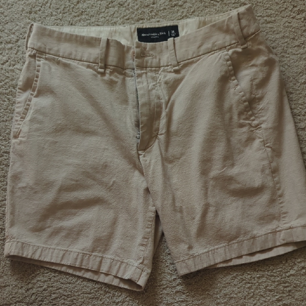 Abercrombie & Fitch Light Tan Stretch Shorts